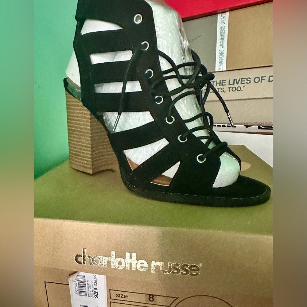 Chunky heel sandals